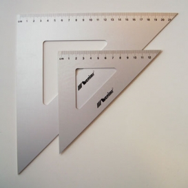 EKIERKA ALUMINIOWA LENIAR 45/45/90  21cm (10013)